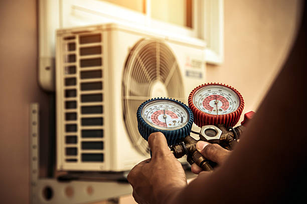 Professional Hvac Installation technician working in Hamilton, GA